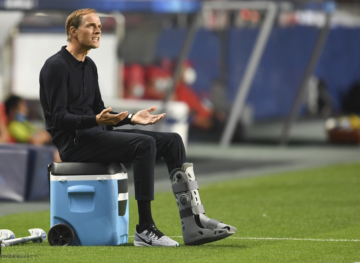 棋牌-国际比赛日体能课后，莱比锡豪取连胜备战德甲，球迷炸锅，身体对抗强度拉满(诺丁汉VS阿森纳比分)